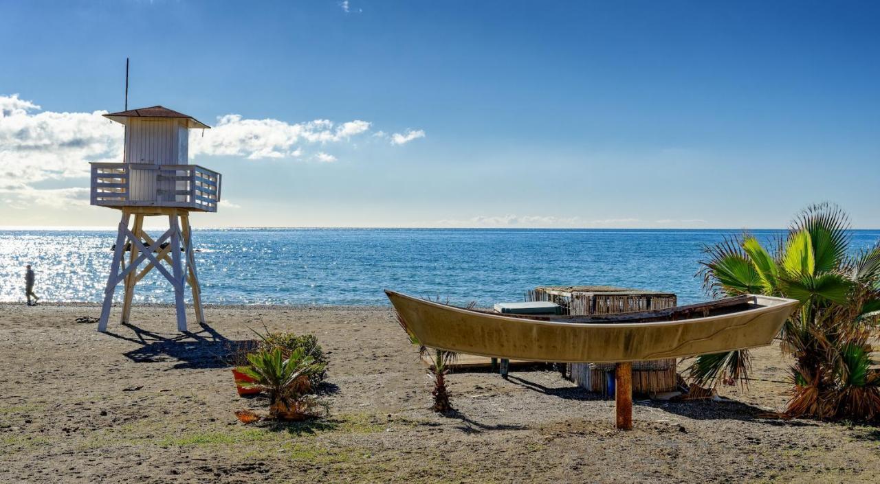 Villa Alboran Beachfront 9Pax Торре-де-Бенаґальбон Екстер'єр фото